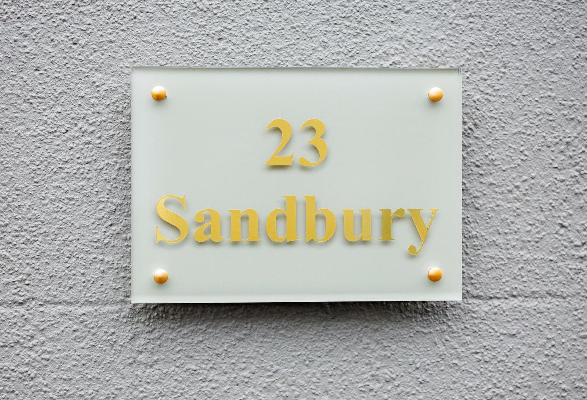 Sandbury Town House Bed & Breakfast Kilkenny Exterior photo